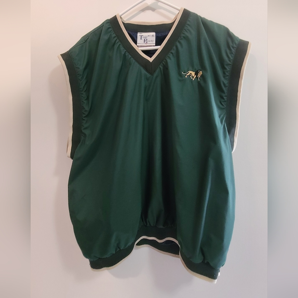 Turtle Bay Green Sleeveless Windbreaker Vest with Embroidered Lion